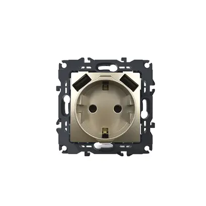 PRIME ШУКО КОНТАКТ СЪС ЗАЩИТНИ КАПАЧЕТА 1x2P+E 16A 250VAC И 2 USB 5VDC 3.1A IP20 МАТОВО ШАМПАНСКО